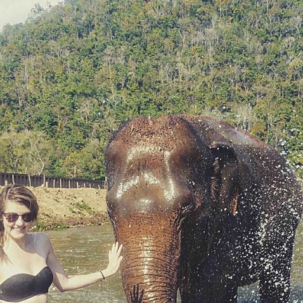 Meet your Posher, Amy